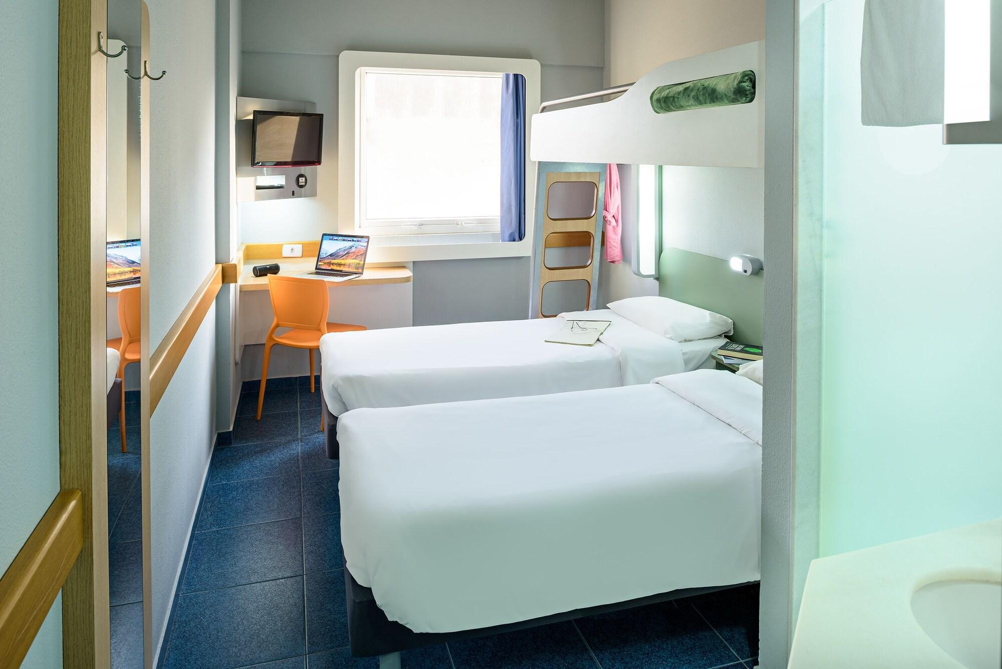 Ibis Budget Belem Esterno foto