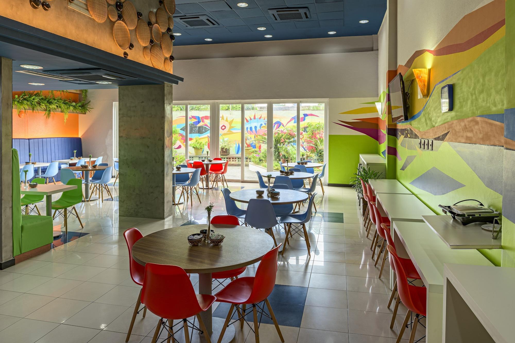 Ibis Budget Belem Esterno foto