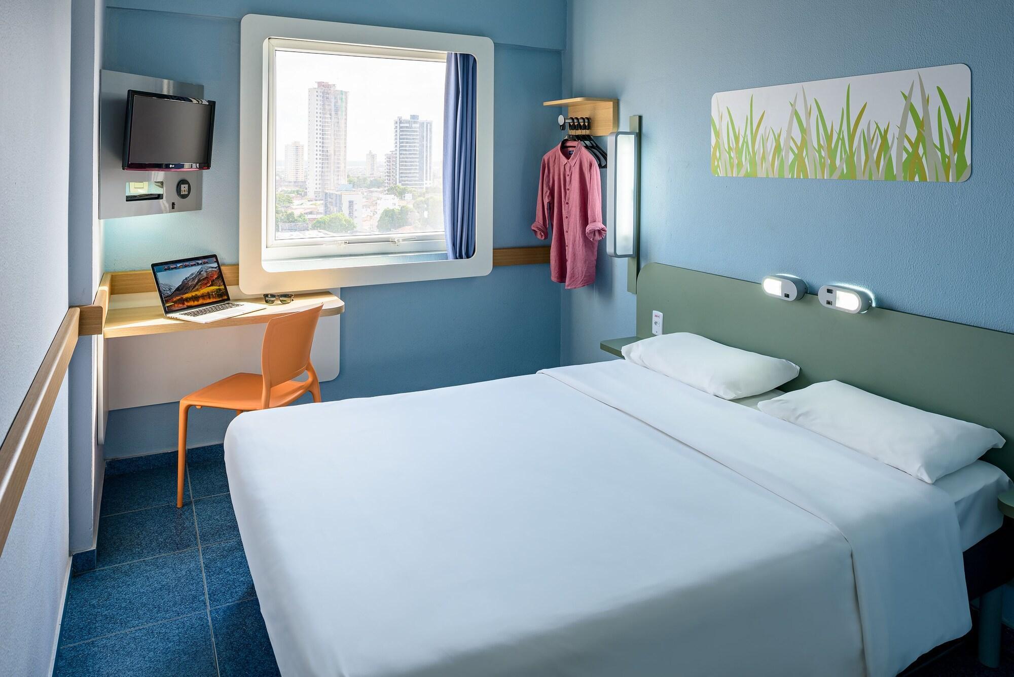 Ibis Budget Belem Esterno foto