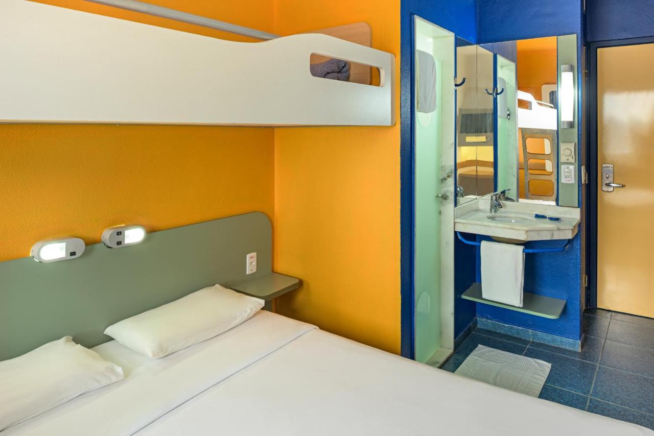 Ibis Budget Belem Esterno foto